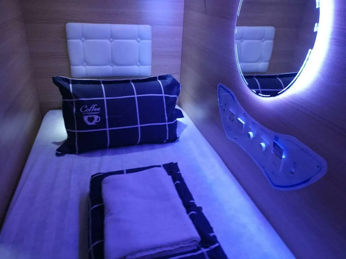 Capsulepod@Aljunied Hostel Singapore Singapore